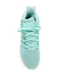 Женские мятные кроссовки от adidas