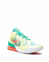 Мужские мятные кроссовки от Nike