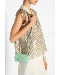 Мятный кожаный клатч от Fendi