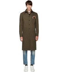 Мужская оливковая куртка в стиле милитари от Fendi
