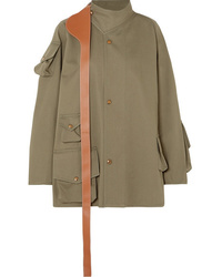 Оливковая куртка в стиле милитари от Loewe