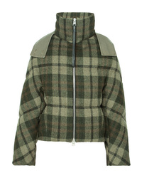 Женская оливковая куртка-пуховик от JW Anderson