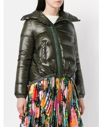 Женская оливковая куртка-пуховик от Sacai