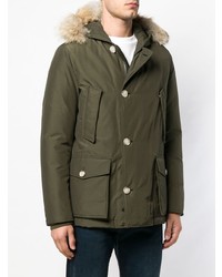 Мужская оливковая парка от Woolrich