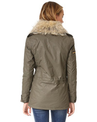 Женская оливковая парка от SAM.