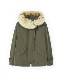 Женская оливковая парка от Mango