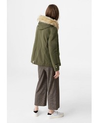 Женская оливковая парка от Mango