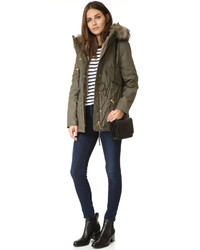 Женская оливковая парка от SAM.