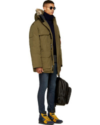 Мужская оливковая парка от Canada Goose