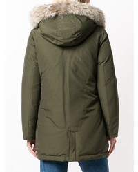 Женская оливковая парка от Woolrich