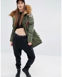 Женская оливковая парка от Alpha Industries