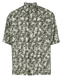 Мужская оливковая рубашка с коротким рукавом с камуфляжным принтом от Fendi