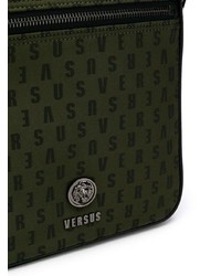 Оливковая сумка почтальона из плотной ткани от Versus