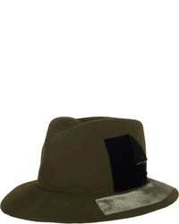 Оливковая шерстяная шляпа