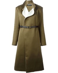 Женское оливковое пальто от Roland Mouret