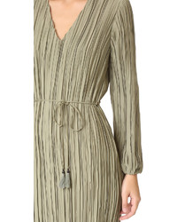 Оливковое платье от Zimmermann