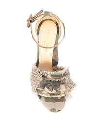 Оливковые босоножки на каблуке из плотной ткани с камуфляжным принтом от Marion Parke
