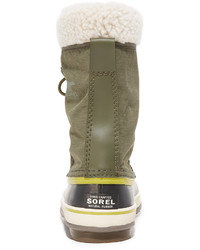 Женские оливковые ботинки от Sorel