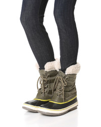 Женские оливковые ботинки от Sorel