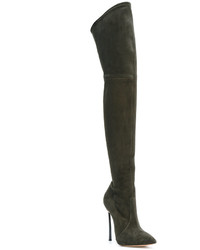 Оливковые ботфорты от Casadei