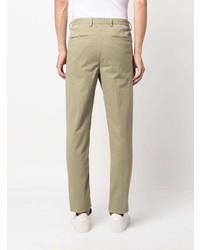 Оливковые брюки чинос от BOSS