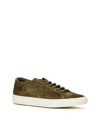 Мужские оливковые замшевые низкие кеды от Common Projects