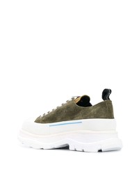 Мужские оливковые замшевые низкие кеды от Alexander McQueen