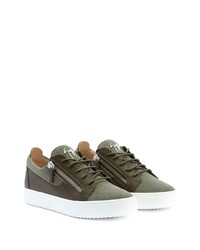 Мужские оливковые замшевые низкие кеды от Giuseppe Zanotti