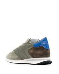 Мужские оливковые замшевые низкие кеды от Philippe Model Paris