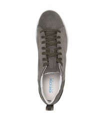 Мужские оливковые замшевые низкие кеды от Geox