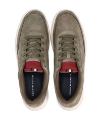 Мужские оливковые кожаные низкие кеды от Tommy Hilfiger
