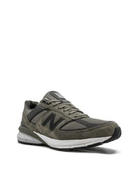 Мужские оливковые кроссовки от New Balance