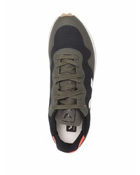 Мужские оливковые кроссовки от Veja