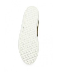 Мужские оливковые слипоны от North Star by Bata