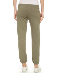 Женские оливковые спортивные штаны от Monrow