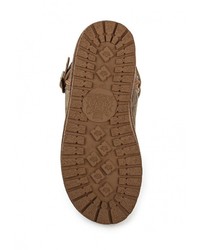 Оливковые угги от Keddo