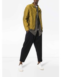 Мужской оливковый бомбер от Issey Miyake