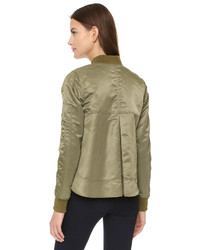 Женский оливковый бомбер от Veronica Beard
