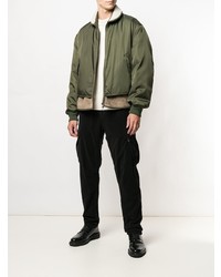 Мужской оливковый бомбер от Oamc