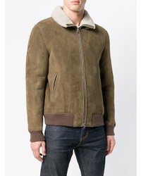 Мужской оливковый кожаный бомбер от Closed