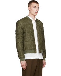 Мужской оливковый кожаный стеганый бомбер от Loewe