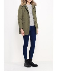 Женский оливковый пуховик от Bomboogie