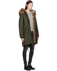 Женский оливковый пуховик от Mackage