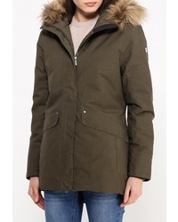 Женский оливковый пуховик от Helly Hansen