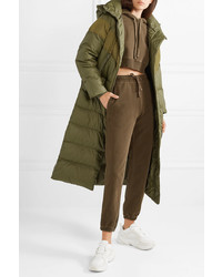 Женский оливковый пуховик от Nike