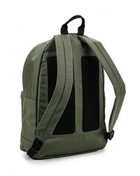 Женский оливковый рюкзак от Lacoste