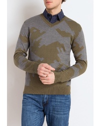 Мужской оливковый свитер с v-образным вырезом с принтом от FiNN FLARE