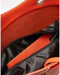 Оранжевая большая сумка от Carvela