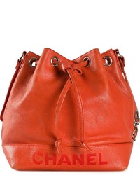 Оранжевая кожаная сумка-мешок от Chanel