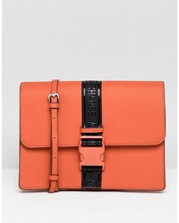 Оранжевая кожаная сумка через плечо от Armani Exchange
